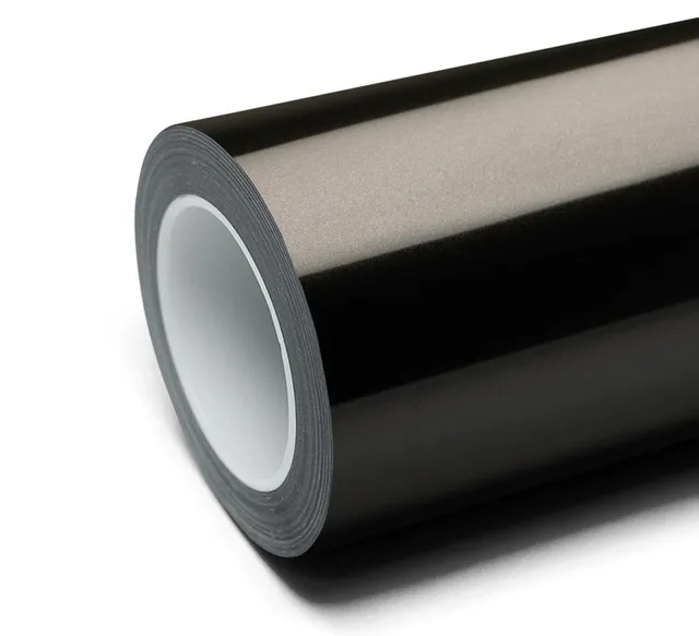 Texture du film covering Inozetek Super Gloss Metallic Black — Specced